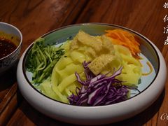-SEEUNARI西域娜依新疆菜(环宇广场店)