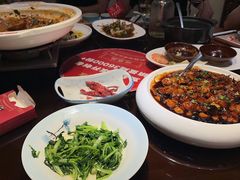 -魏铭鱼头捞饭(晋阳路店)