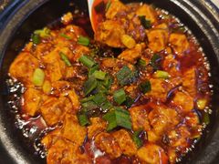 -万重锦·人文川菜馆(骡马市店)