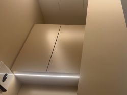 -医颜医疗美容门诊部