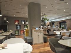 -潮一不贰·法式甜品·生日蛋糕·西式简餐(外滩店)