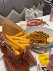 -奈尔宝家庭中心·亲子餐厅(鄞州万达店)