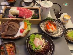 -湊湊火锅·茶憩(南京万象天地店)