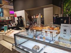 面包甜点陈列柜-Seesaw Coffee(环贸iapm店)