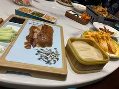 -荷塘秋月·本帮江浙菜(国权路店)