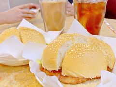 -旺角宝港式茶餐厅(寮步店)