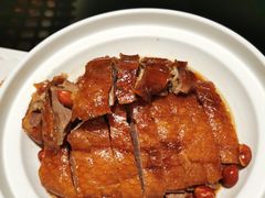 -喜鹊愉家酒店(郑州曼哈顿博览中心地铁站店)