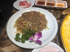 -猪啊牛呀羊啊铜盘烤肉(正大广场店)