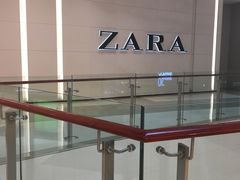 -王府井百货熙地港店