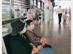 -低涌(地铁站)