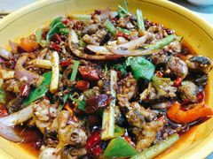 -休记光头香辣蟹干锅店(衣冠庙店)