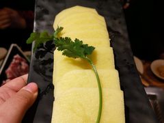 -老牌坊云南鱼豆花火锅(爱建店)