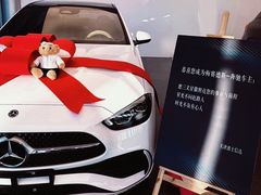 -天津波士信达奔驰4S店(卫津南路店)