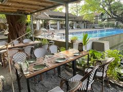 -喜洲吧·江畔老船厂·庭院餐厅(喜临院店)