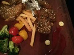 -阿里家·新疆烤肉酒場 by MIG