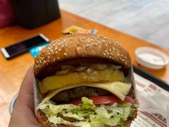 -The Habit Burger Grill 哈比特汉堡(复兴soho店)