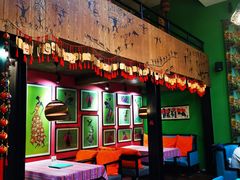 -香巴拉云南餐厅(华莱坞店)