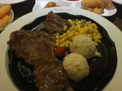 -豪客来牛排(空港华联店)