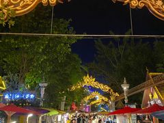 -东南亚风情赶摆街夜市
