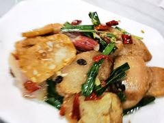 -华光驿站私房菜·黑金冠