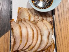 三少酱肘子-娄三少春饼·烤鸭(合生汇购物中心店)