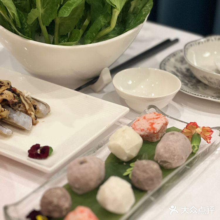 约会必打卡港式火锅界的香奶奶登陆上海啦🫕