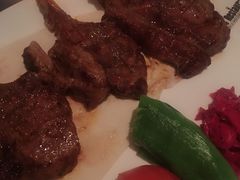 -Efes Turkish & Mediterranean Cuisine 艾菲斯餐厅(陆家嘴店)
