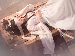 -九月鹰飞汉服摄影工作室