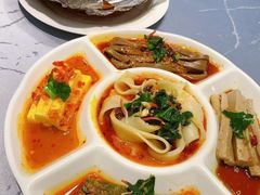 -令氏家外家周秦食府(高新店)