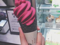 杨梅味冰淇淋-喜茶(东莞汇一城店)