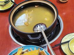 -菌之家·专业纯野生菌火锅·特色炒菌