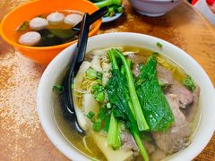 -颂记牛肉粉