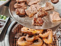 -韩烧牛中牛·甄选黑牛烤肉(黑金店)