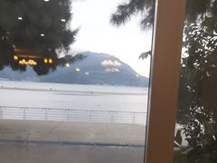 -鹏城人家海鲜酒家·23年老字号(较场尾店)