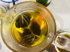 -墨脱石锅椰子鸡•香草鸭•东山羊(大东海店)