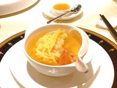 花胶灌汤饺-皇朝会.经典传统粤菜(外滩店)