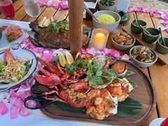 -三亚艾迪逊酒店·海滩烧烤 BARBACOA·现场乐队·浪漫晚餐·烧烤海鲜