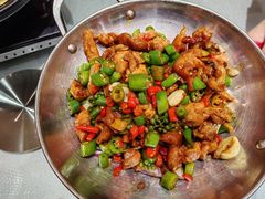 -辛香味烧鱼馆·非遗技艺·排骨红烧肉(光谷医药园店)