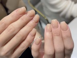 -爱纶美·美甲美睫半永久