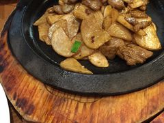 -阿罗新疆菜(人民广场店)