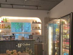 --1F Coffee