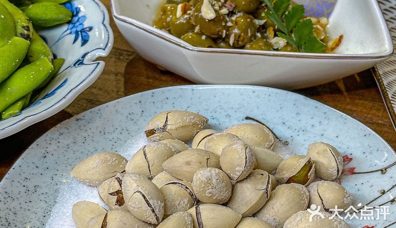 你还别说这家小酒馆有点东西！！