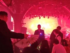 -TOP LIV Night Club 酒吧