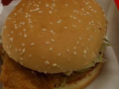 香辣鸡腿汉堡-肯德基(豫园店)