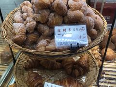 -苹果花园(龙漕路店)