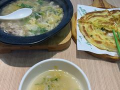 -康文福葱花饼砂锅铺(大奥莱店)