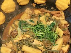 -缘福乡村铁锅炖民宿(八达岭店)
