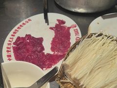 -朱光玉火锅馆(小寨原力场店)