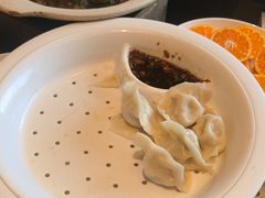 -五谷丰登农家院·地道胶东菜·海鲜烧烤(威海店)