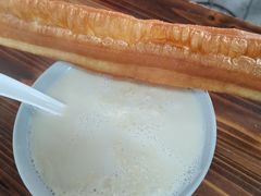 -云南大锅豆浆店